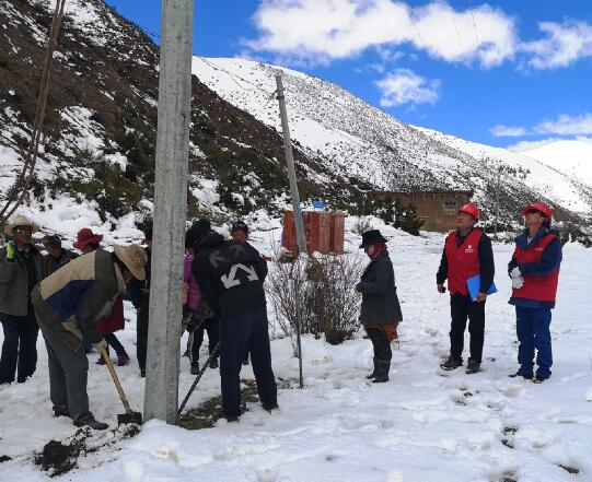 國網(wǎng)南充供電公司援藏幫扶小組：突遭特大暴風(fēng)雪，全力組織搶險應(yīng)對