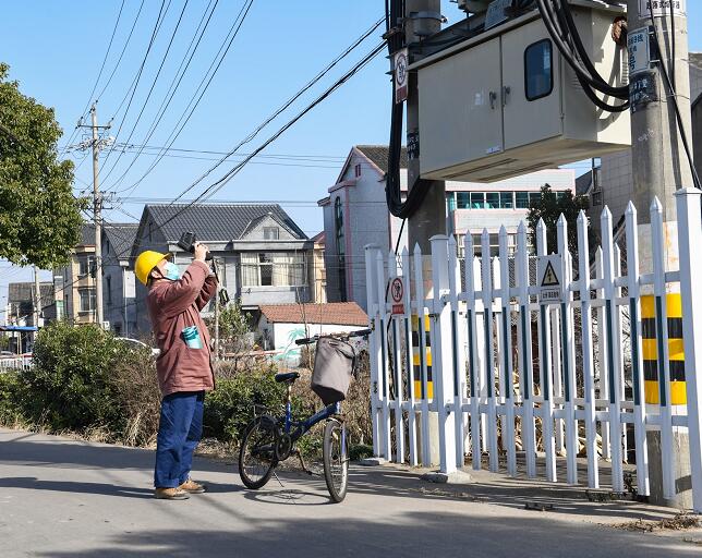 浙江慈溪市供電公司守供電“高速路” 保萬家燈火明