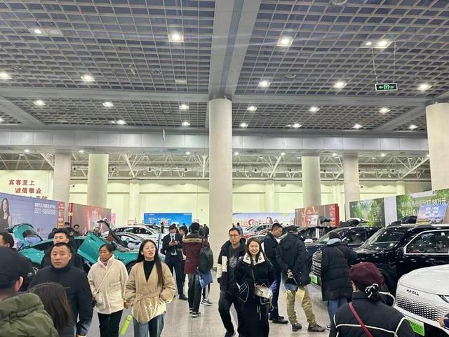 搶2023年政府新能源汽車(chē)消費(fèi)券!來(lái)濟(jì)南歲末車(chē)展買(mǎi)車(chē)正當(dāng)時(shí)!